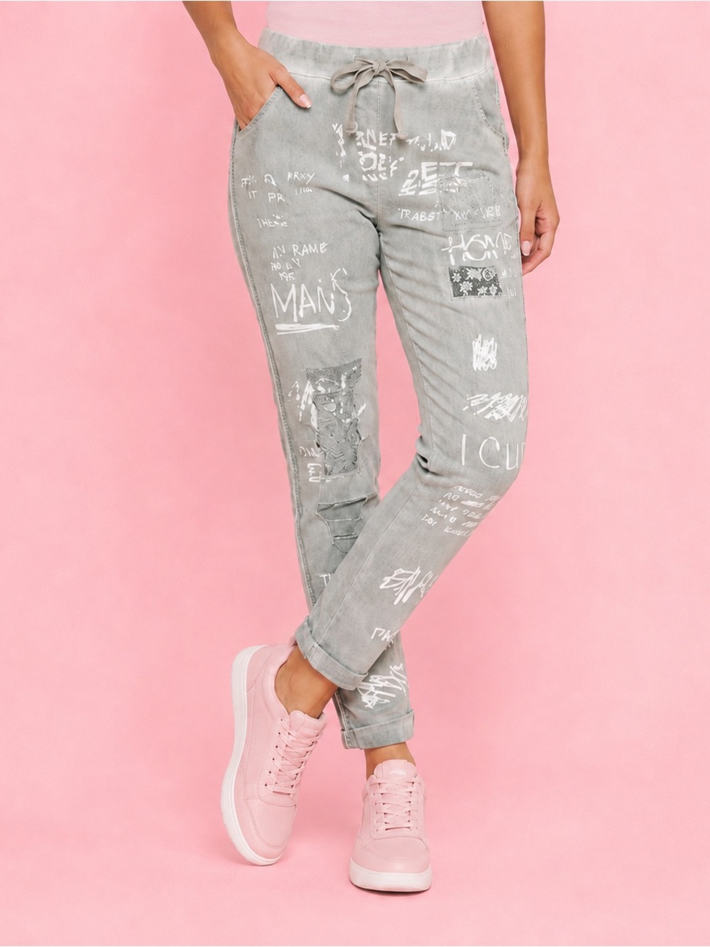 🛍️ Van Winkle Gray graffiti graffiti distressed Homewk Edition skinny pants med